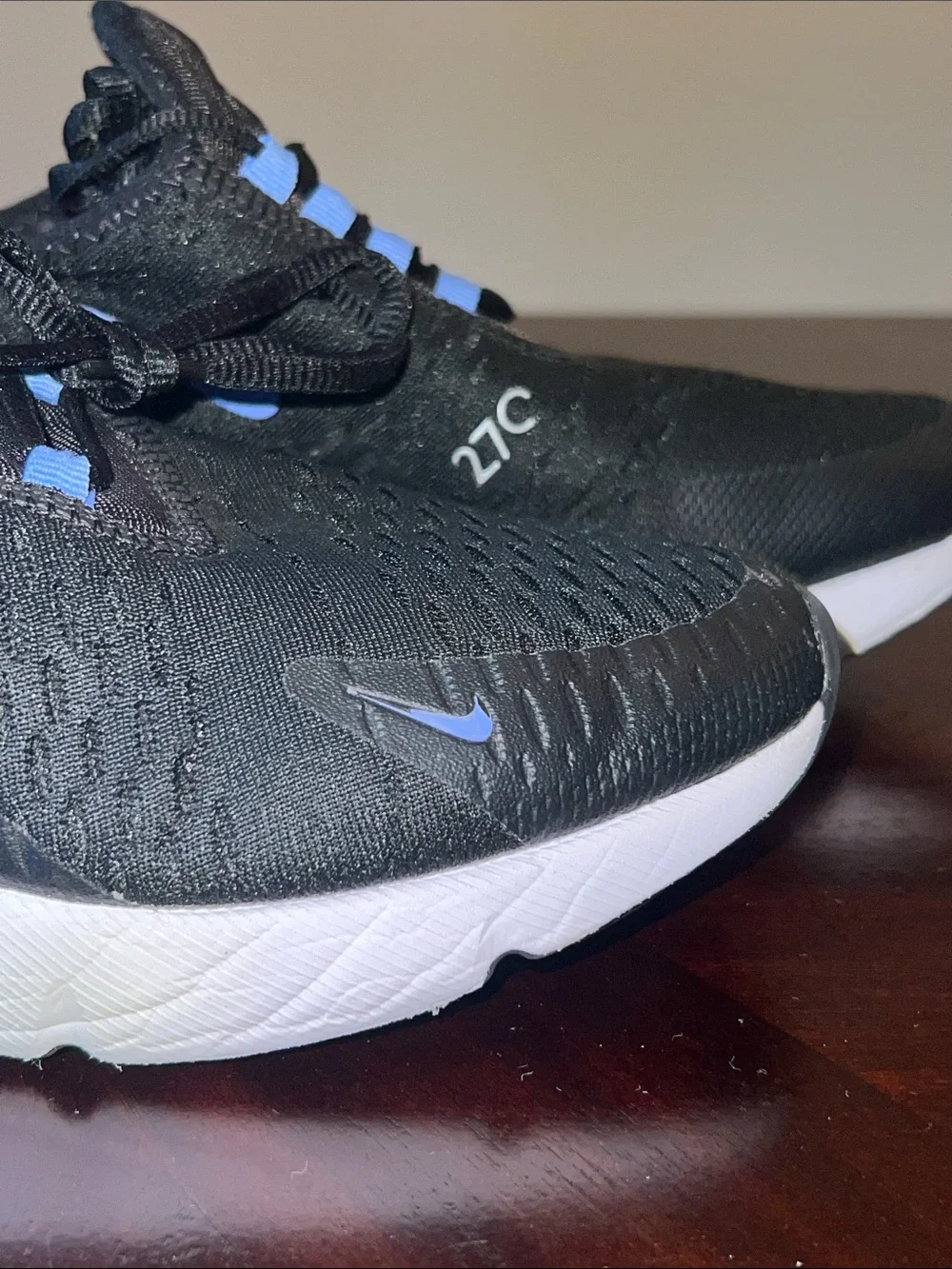 Nike WMNS Air Max 270 Black Royal Pulse